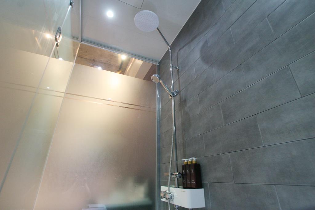 Vvalt Hotel Seoul Bagian luar foto