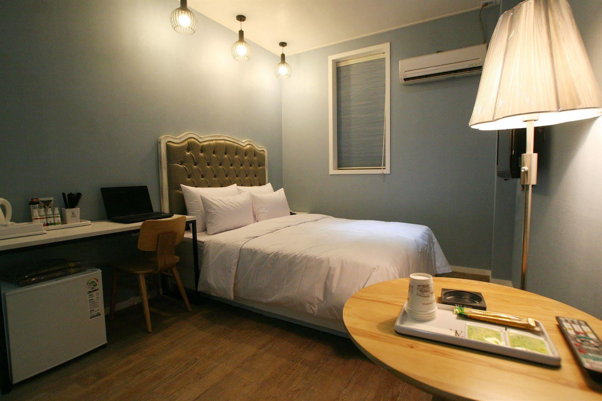 Vvalt Hotel Seoul Bagian luar foto