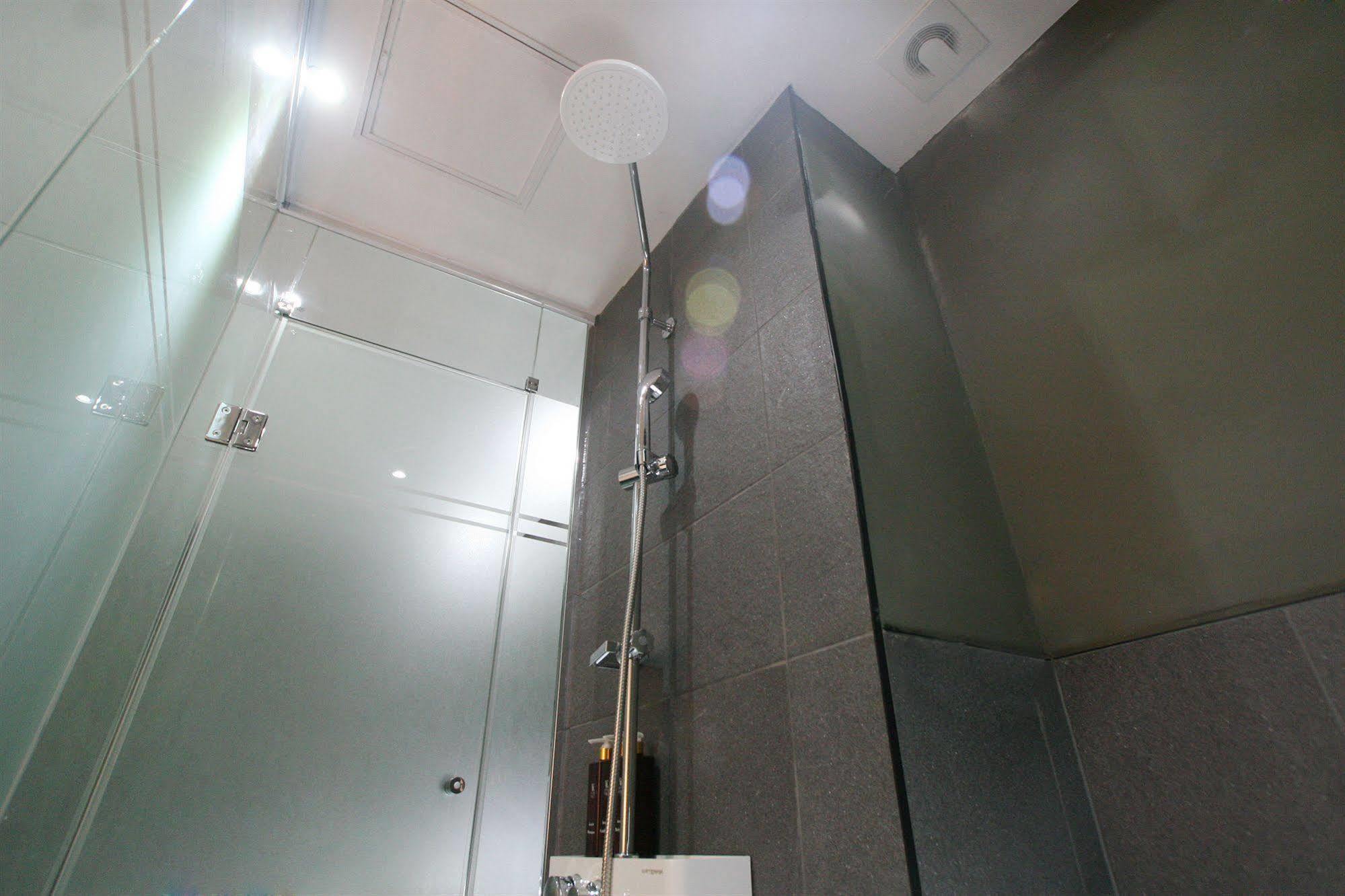 Vvalt Hotel Seoul Bagian luar foto